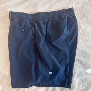 Lululemon Pace Breaker Linerless Short 7" Men’s size medium